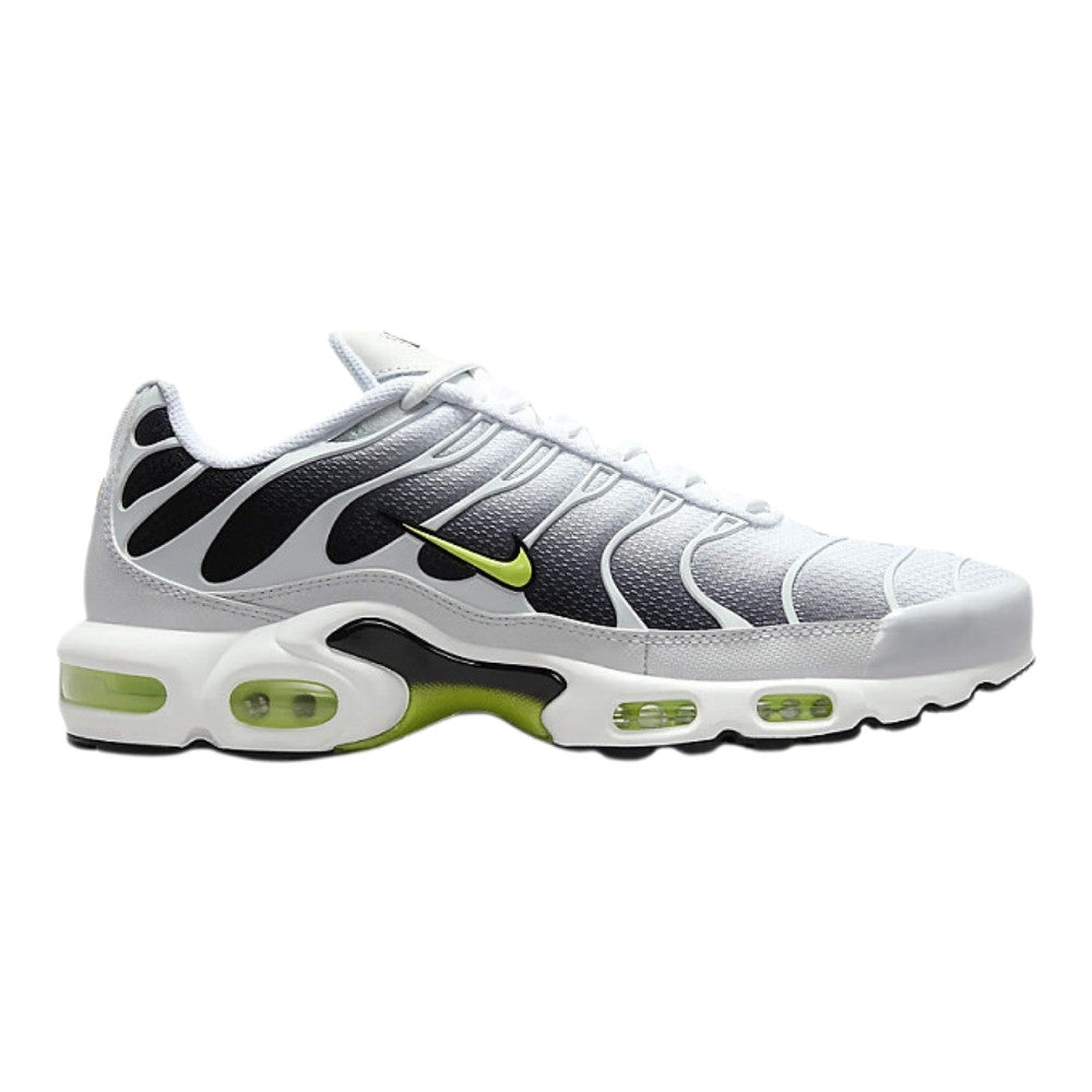 Official Images // Nike Air Max Plus "White Volt"