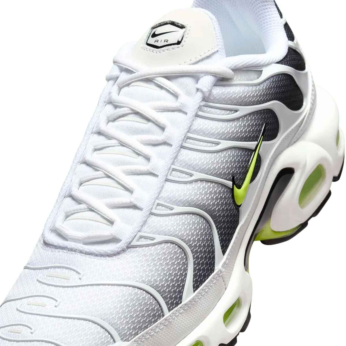 Official Images // Nike Air Max Plus "White Volt"