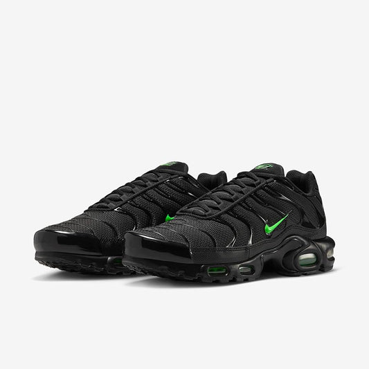 Air Max Plus TN Black Green Strike