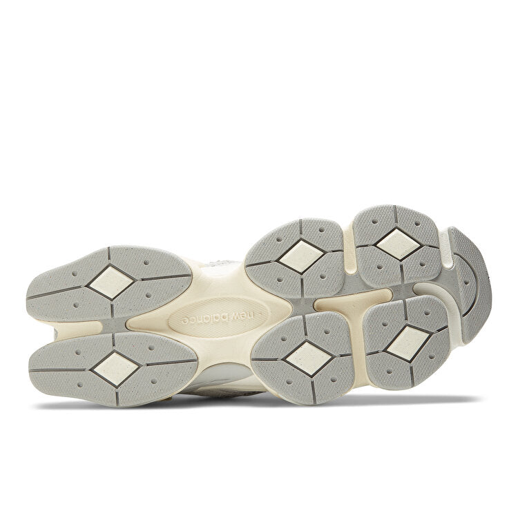 New balance Grey