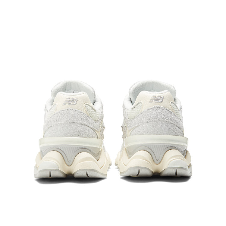 New balance Grey